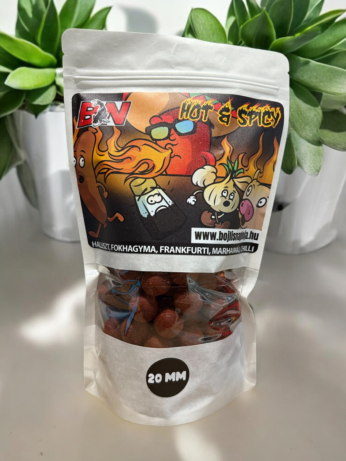 BOIL HOT &amp; SPICY