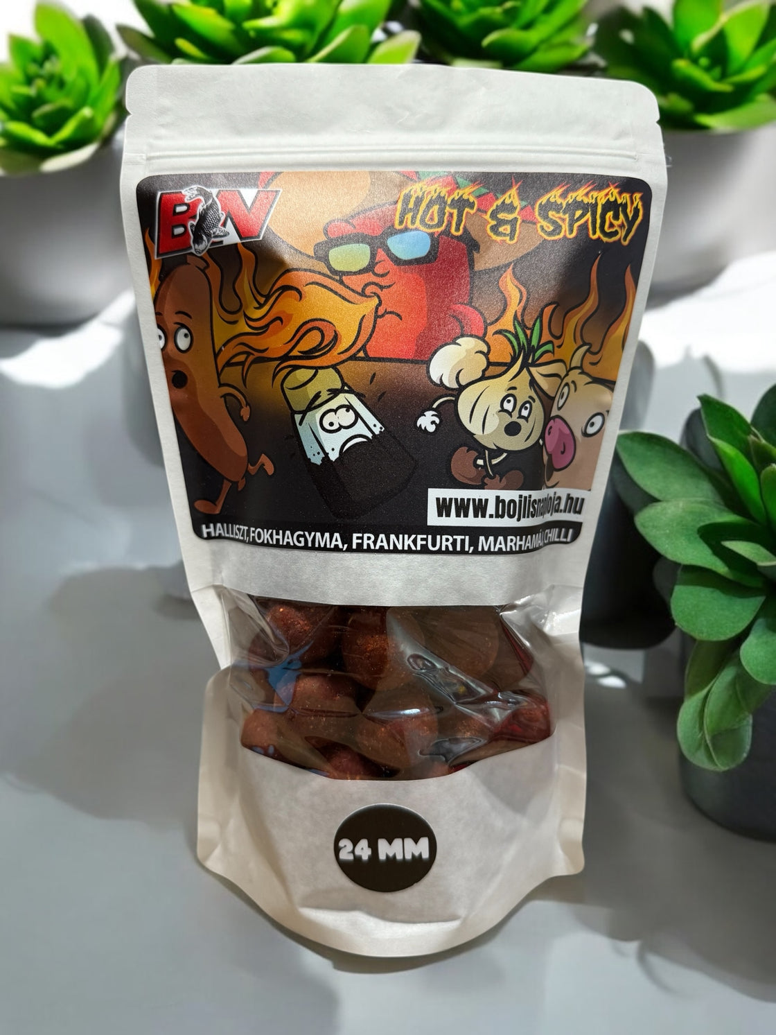 BOIL HOT &amp; SPICY